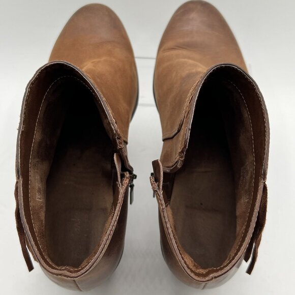 Clarks Womens 9 US Brown Leather Ankle Boots Side Zipper Fringe Western Cowgirl - Picture 12 of 16